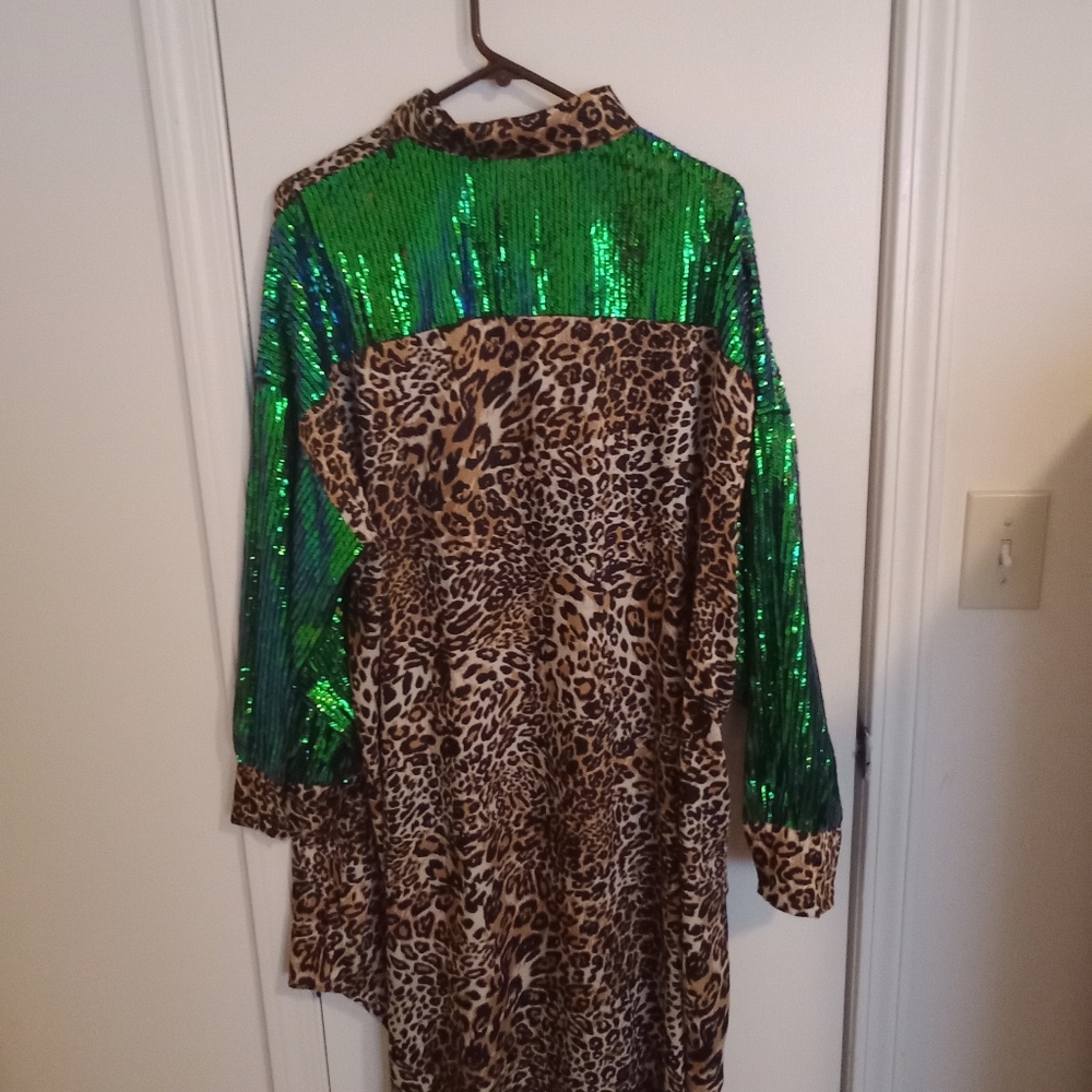 goodtimeusa, silk and sequin, dress,2/3X, multi-color knee length dress. New